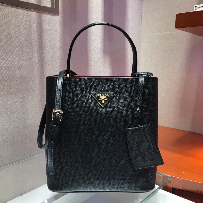 Pra*a top handle bags